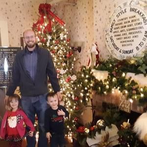 Meet your Posher, Adam